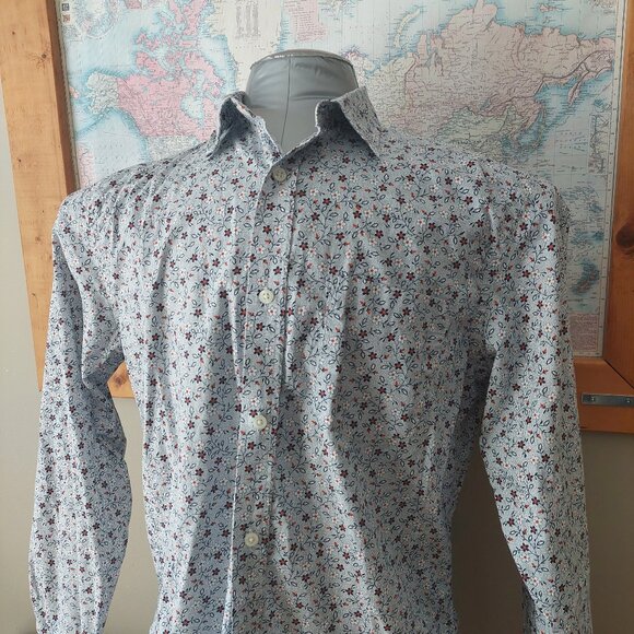 Banana Republic Blue Floral Casual Button Down Shirt - Picture 2 of 11
